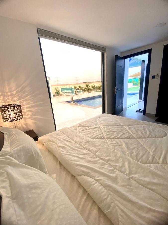 Luxury Farm With Swimming Pool And Bbq *