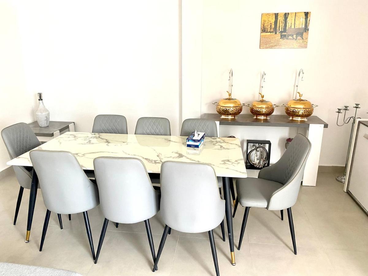 Luxury Farm With Swimming Pool And Bbq Al Rahba